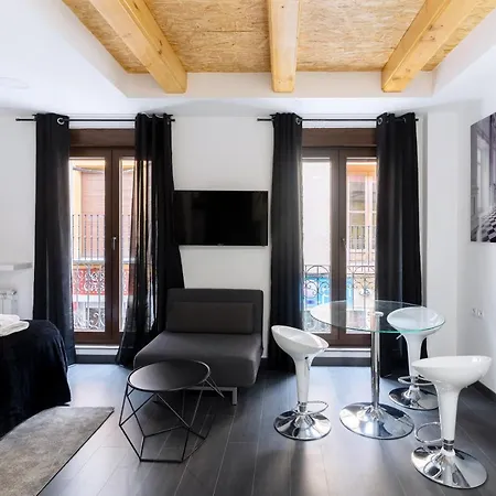 Housingleon - Five *