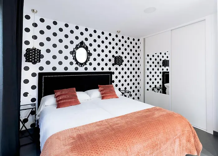 Housingleon - Five Appartement