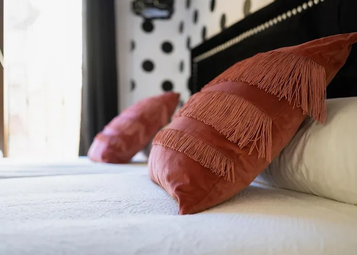 Housingleon - Five *